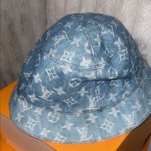 Authentic Louis Vuitton Blue Monogram Bucket Hat with Receipt